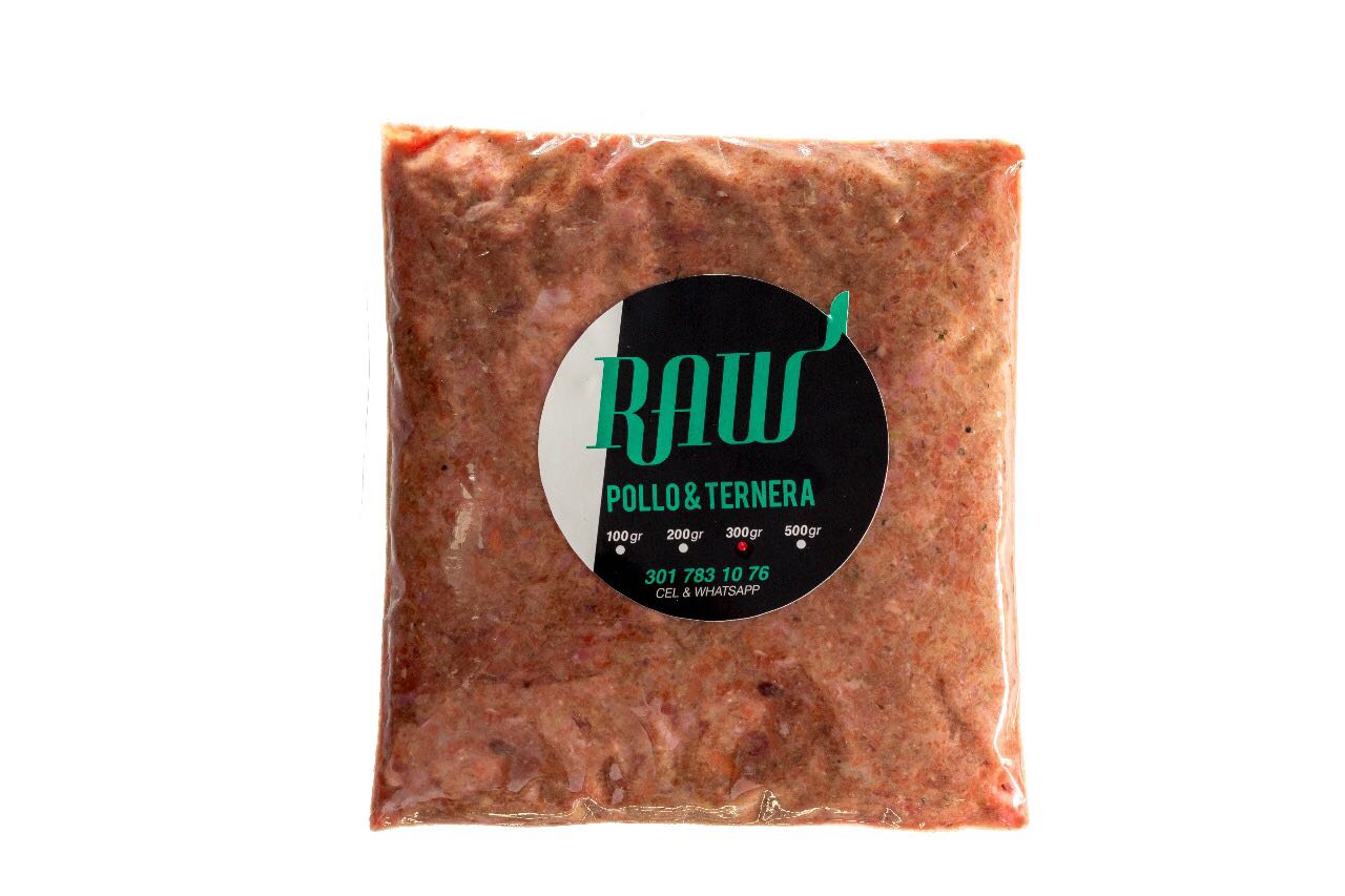 Raw Pollo Y Ternera