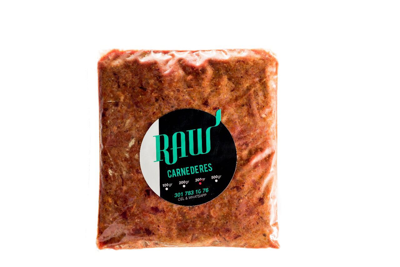 Raw Carne De Res