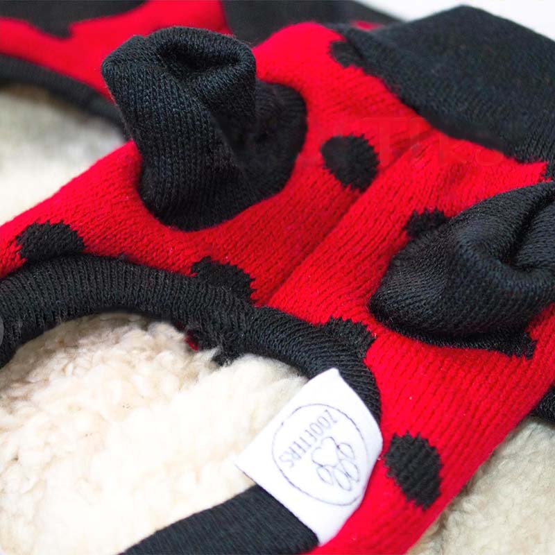 zooeters-valentina-sueter-color-rojo-con-estampado-de-circulos