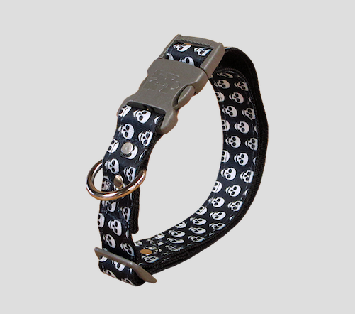 collar-calaveras-azul